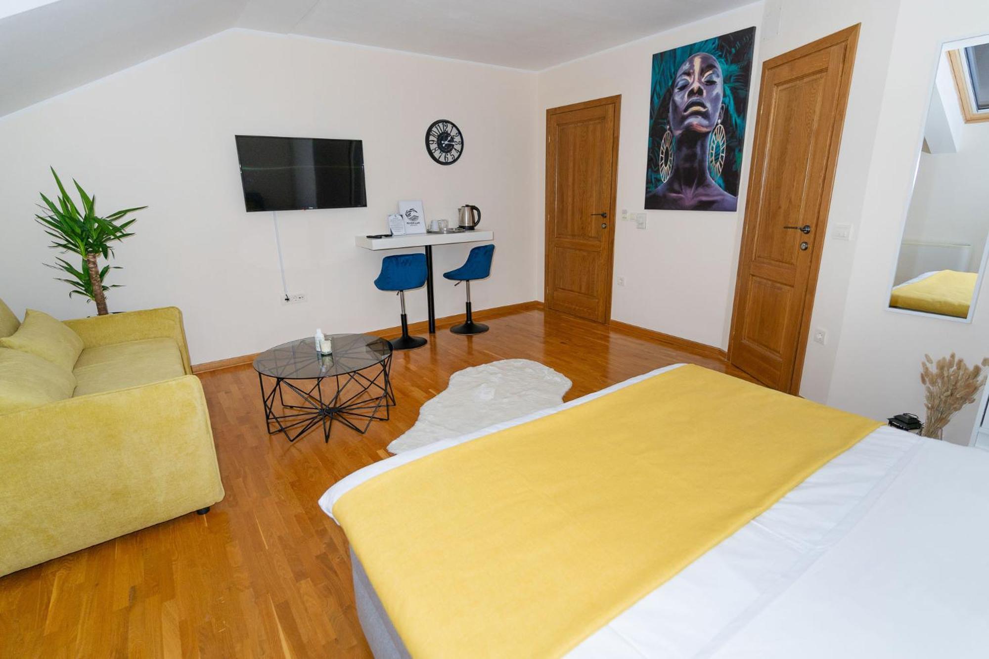 Mini Hotel Riverlux Apartments Bačka Palanka Εξωτερικό φωτογραφία