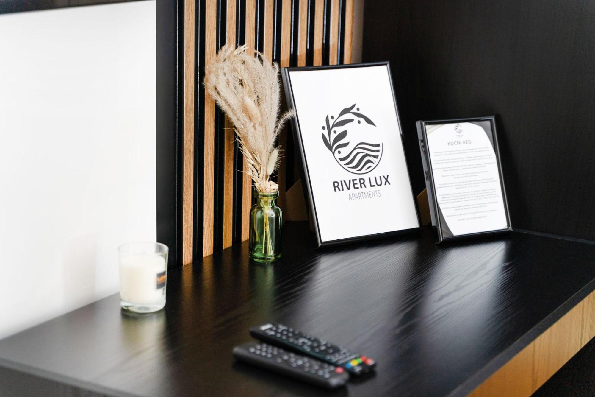 Mini Hotel Riverlux Apartments Bačka Palanka Εξωτερικό φωτογραφία