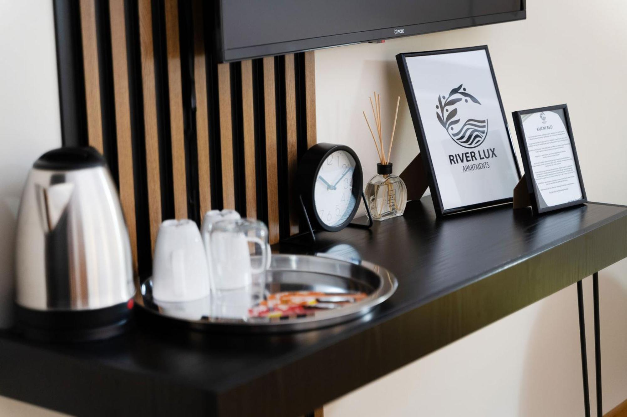 Mini Hotel Riverlux Apartments Bačka Palanka Εξωτερικό φωτογραφία