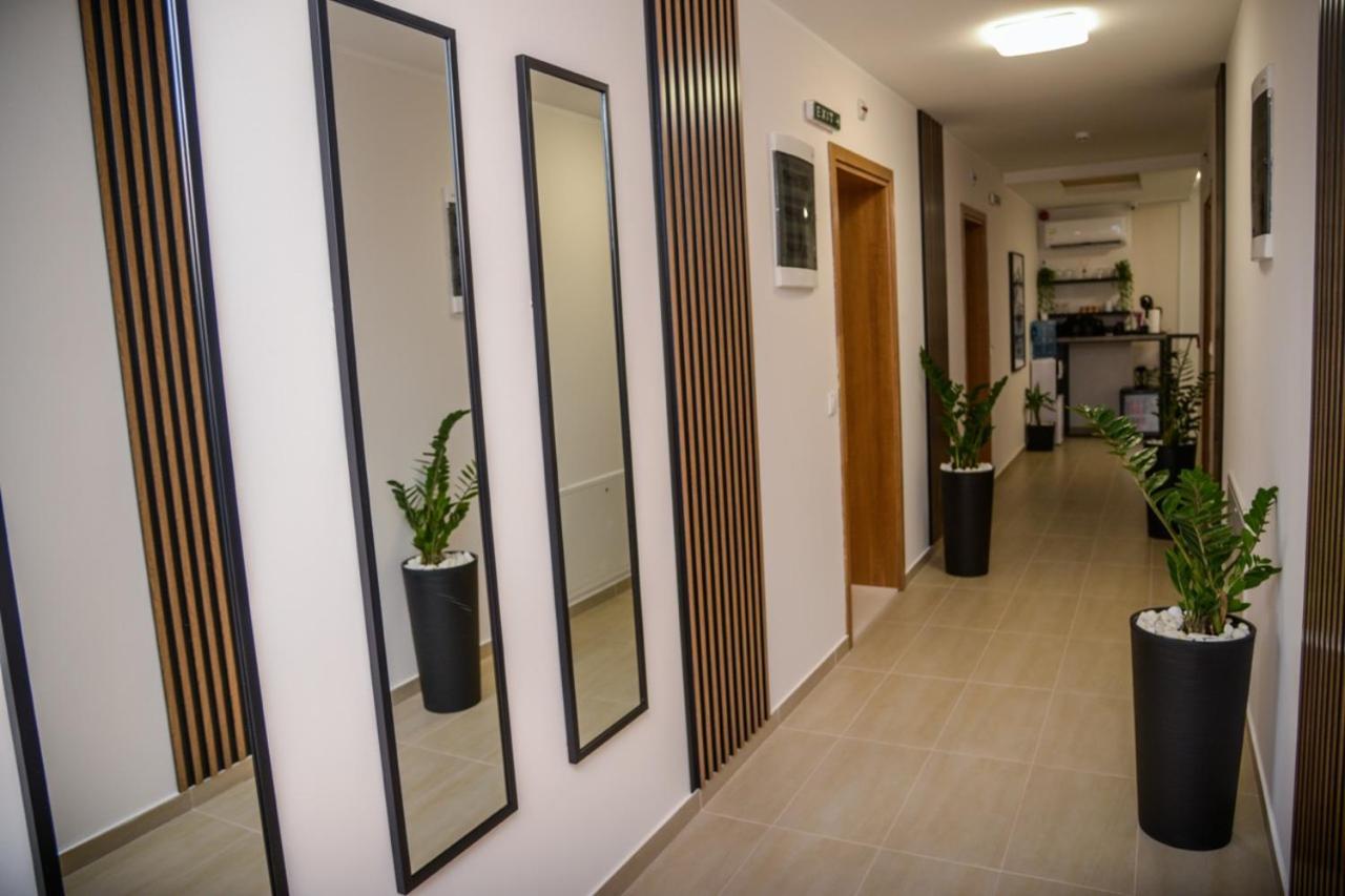 Mini Hotel Riverlux Apartments Bačka Palanka Εξωτερικό φωτογραφία